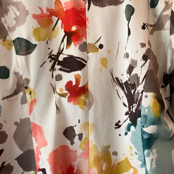 Gorgeous Blazer - great for Spring and Summer! - Picture 4 of 5